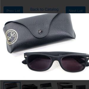 Ray-Ban RB2132 New Wayfarer Classic Sunglasses - Black
With original case
